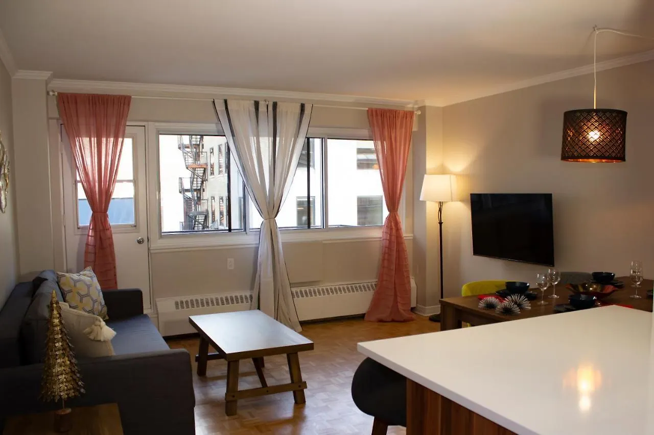 Golden Castle Apartment Montreal