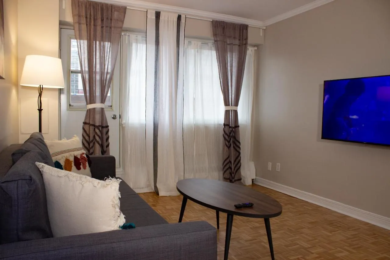 Golden Castle Apartment Montreal 0*,  Canada