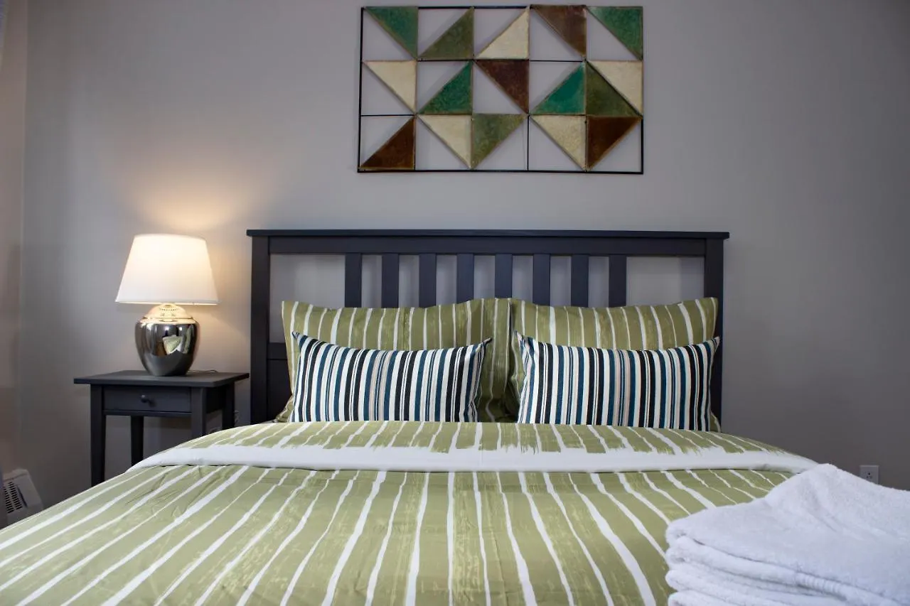 Golden Castle Apartment Montreal