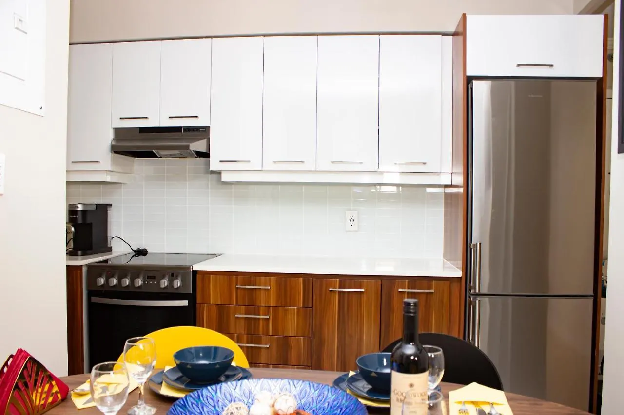 Golden Castle Apartment Montreal